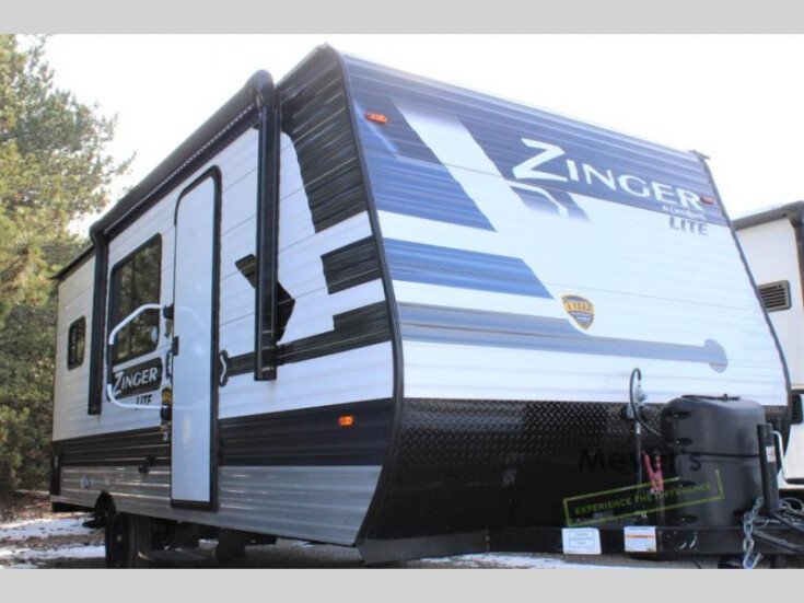 Thumbnail Photo undefined for 2022 Crossroads Zinger